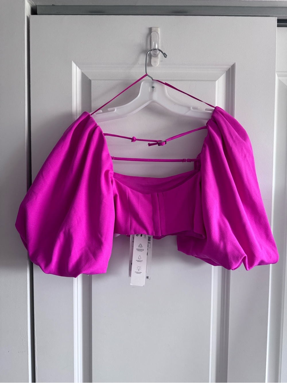 Zara Hot Pink Puff-Sleeve Crop Top - Picture 3 of 8